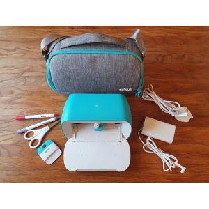 Cricut Joy Boxed Portable Cutting Machine | 2007992